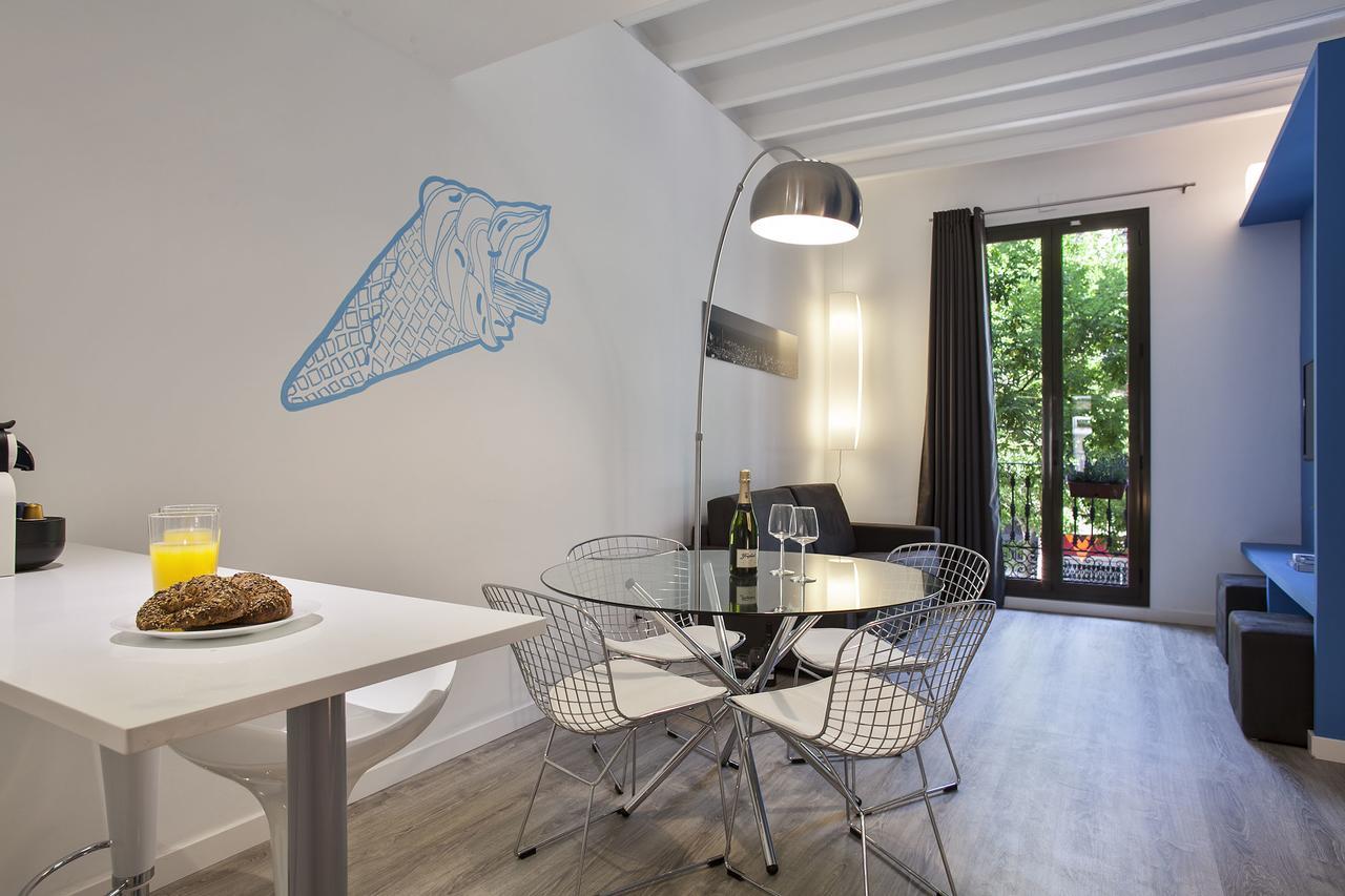 Two-Bedroom Apartment,664387608:JPEG